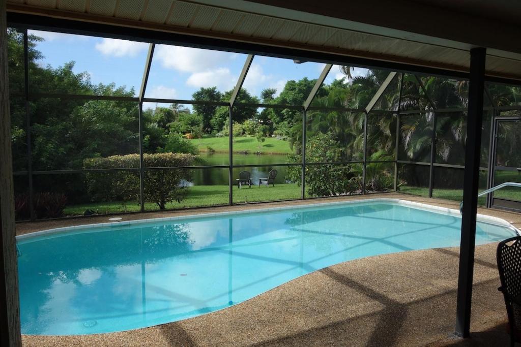 North Naples Pool Home With A New Sparkling Pool, Close To Beach, Lovely Lake View מראה חיצוני תמונה
