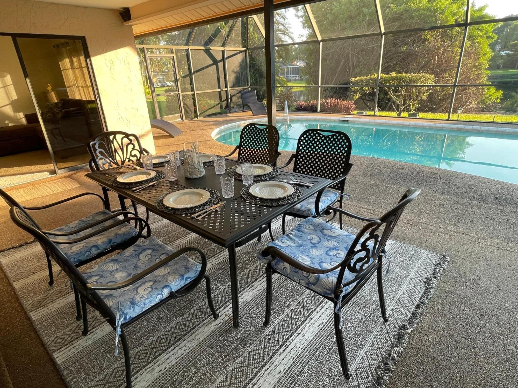 North Naples Pool Home With A New Sparkling Pool, Close To Beach, Lovely Lake View מראה חיצוני תמונה