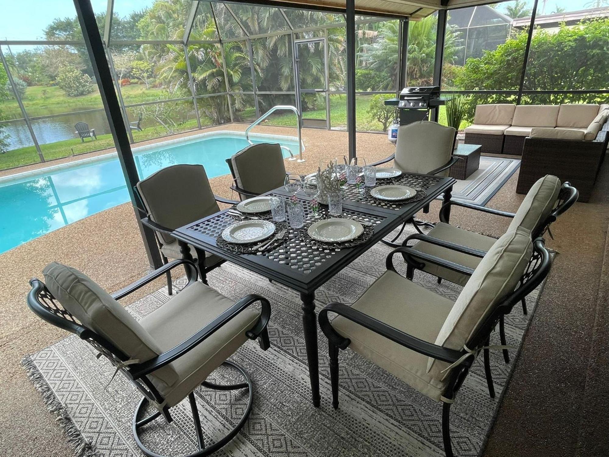 North Naples Pool Home With A New Sparkling Pool, Close To Beach, Lovely Lake View מראה חיצוני תמונה